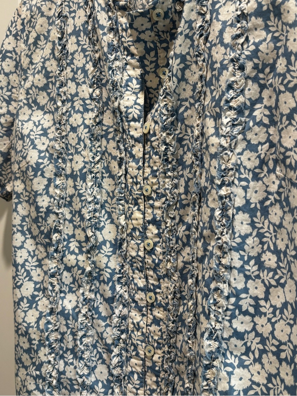 Boden Blue and White Floral Short-Sleeve Button Front Shirt - Picture 2 of 5